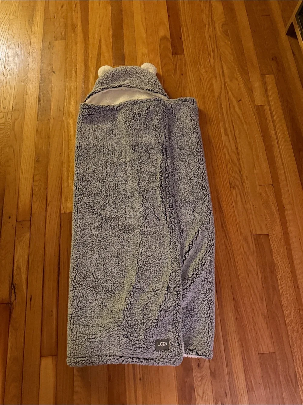 UGG Gray Sherpa Throw Blanket - Plush Cozy Layer with bear hoodie ears